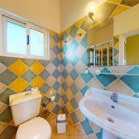 Well House Villa