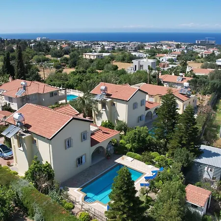 Well House Villa *