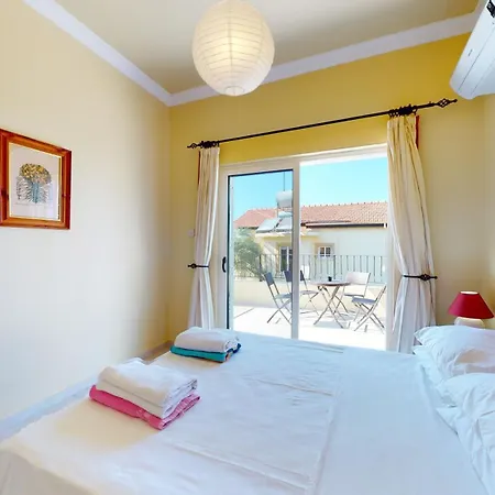 Well House Villa *